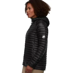 Aenergy IN Hooded Jacket - Women's