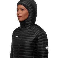 Aenergy IN Hooded Jacket - Women's
