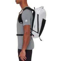 Aenergy 18L Daypack
