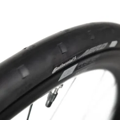 Aero 111 Tubeless Road Tire