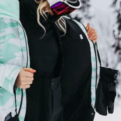 AK Embark GORE-TEX Jacket - Women's