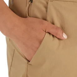Arch Rock 7in Short - Women's