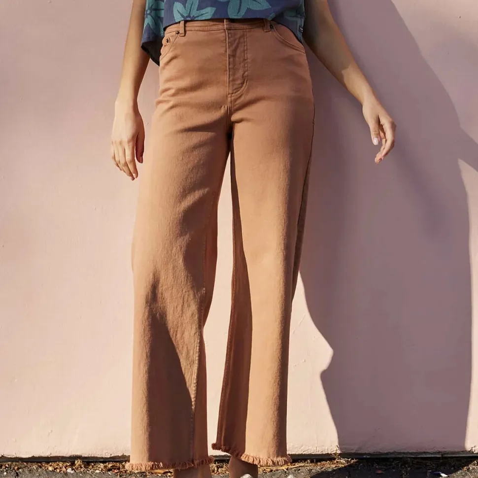 Balsam Seeded Cutoff Pant - Women's