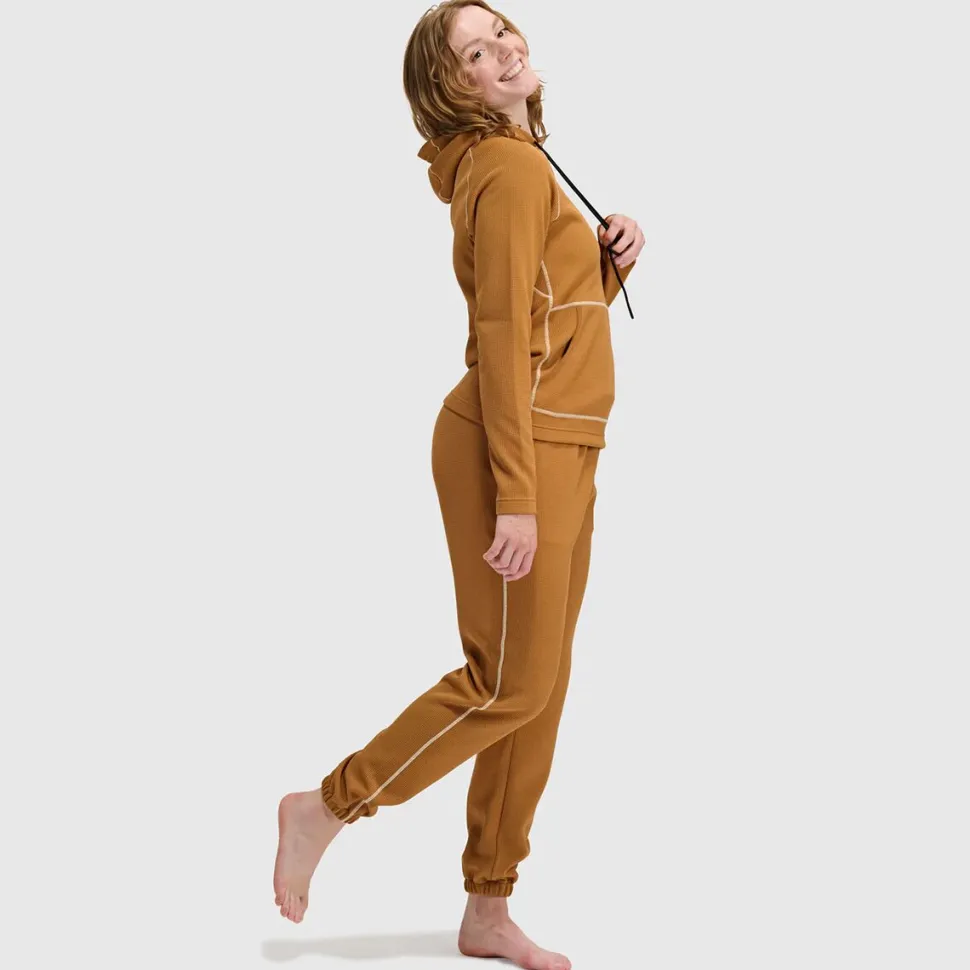 Baseleisure Hoodie - Women's