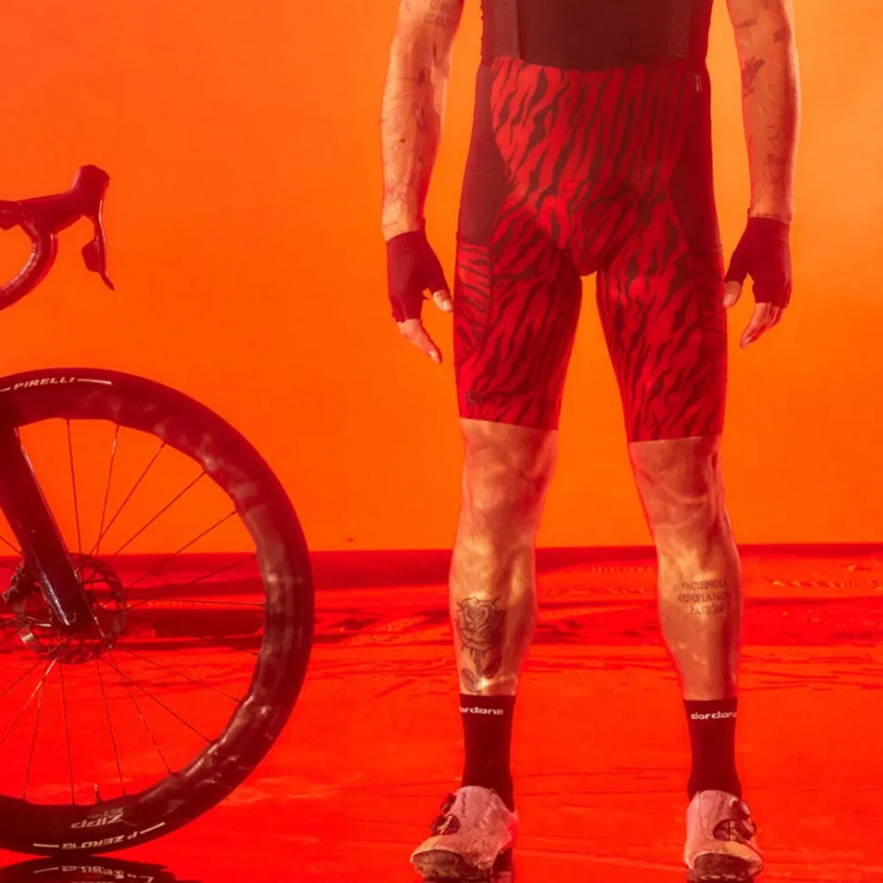 Beyond Gravel Cargo Bib Short - Men's