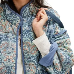 Chloe Jacket - Women's