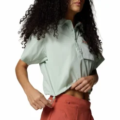 Cove Beach Woven Cropped Shirt - Women's