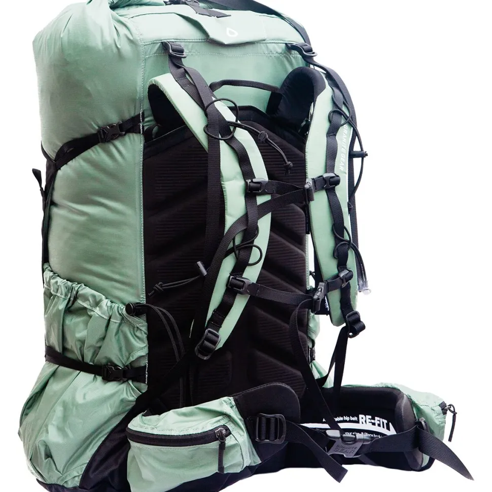 Crown 3 60L Backpack - Women's