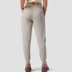 Destination Everywhere Jogger - Women's