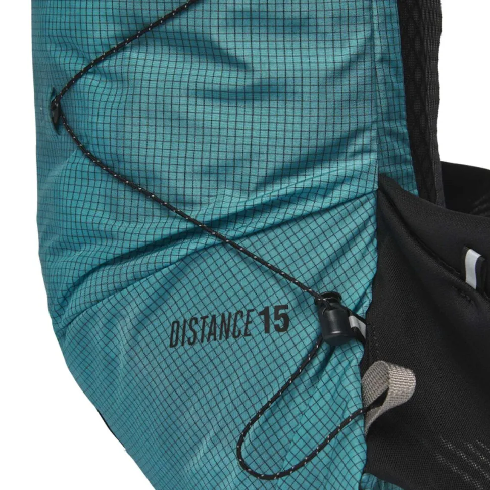 Distance 15L Backpack - Women's