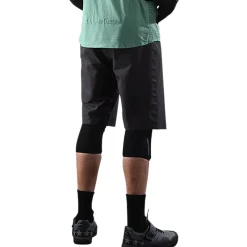 Drift Shell Short - Men's