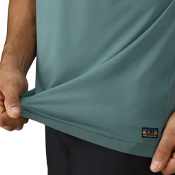 Essential Pocket T-Shirt - Men's