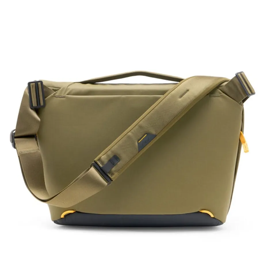 Everyday Messenger Bag