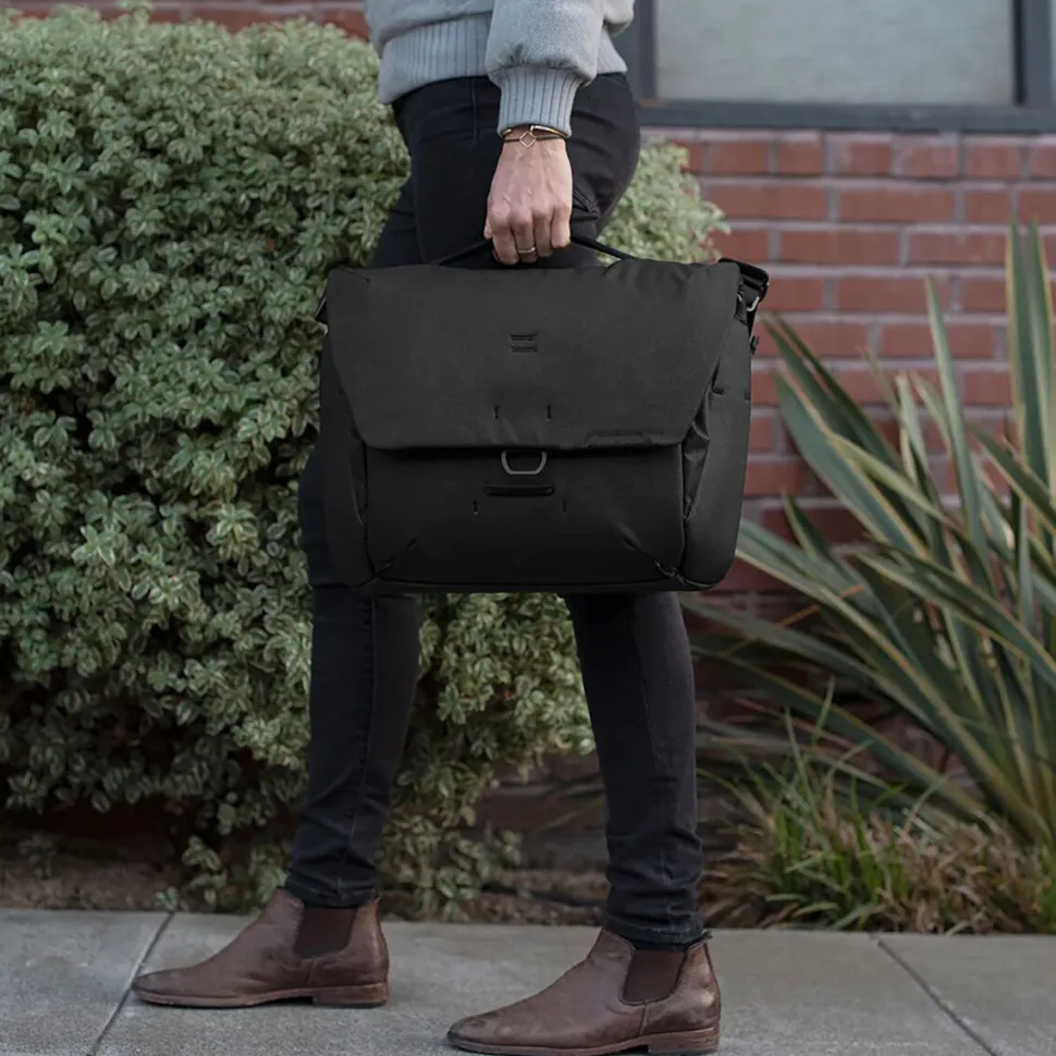 Everyday Messenger Bag