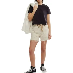 Everyday T-Shirt - Women's