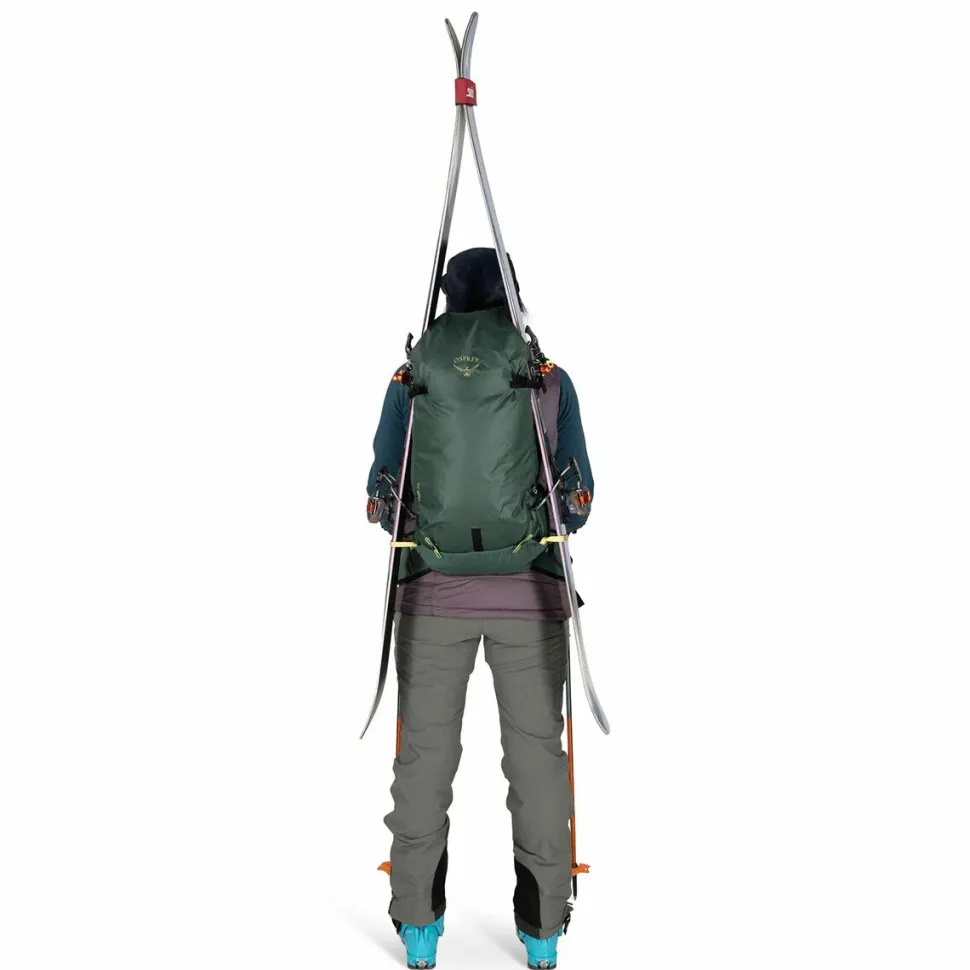 Firn 28L Backpack