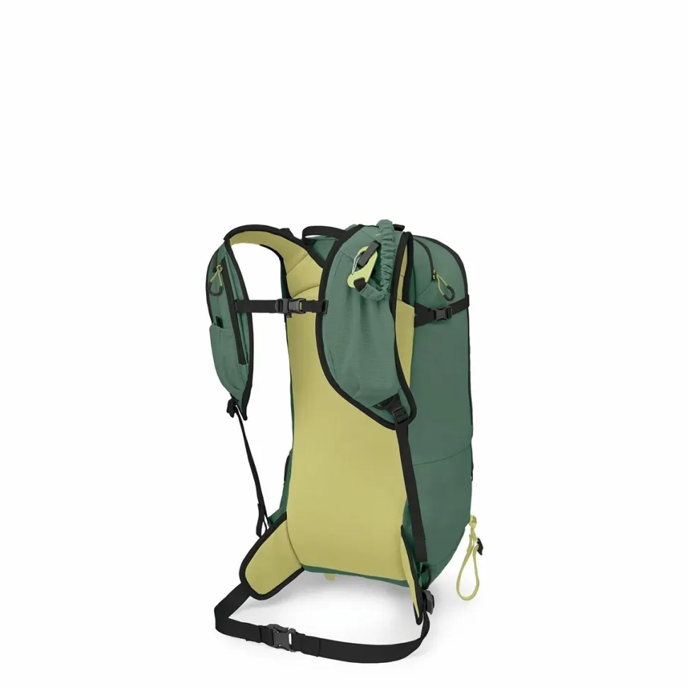 Firn 18L Backpack