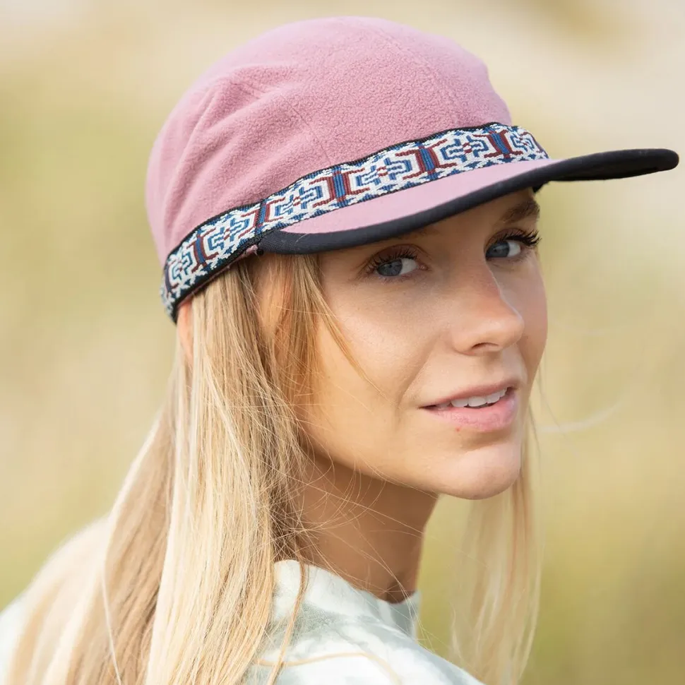 Fleece Strapcap