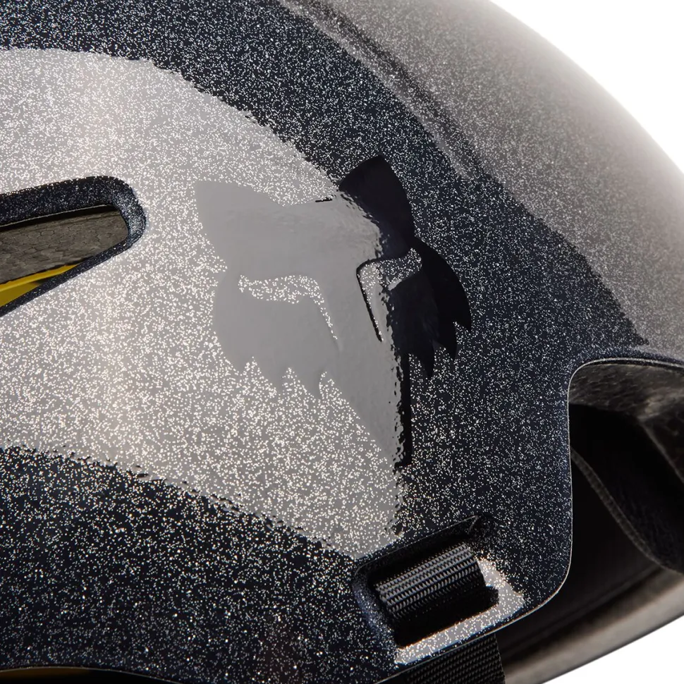 Flight Helmet