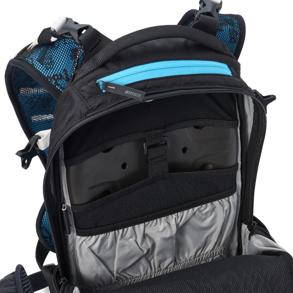 Flow 25L Protector Backpack