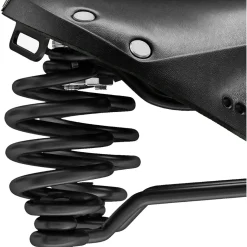 Flyer Carved Saddle