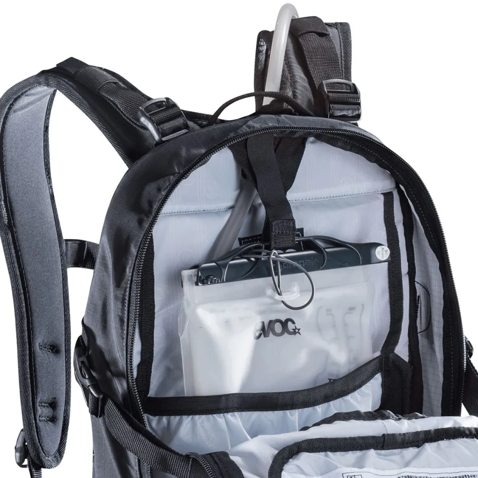 FR Enduro Blackline Protector 16L Hydration Pack
