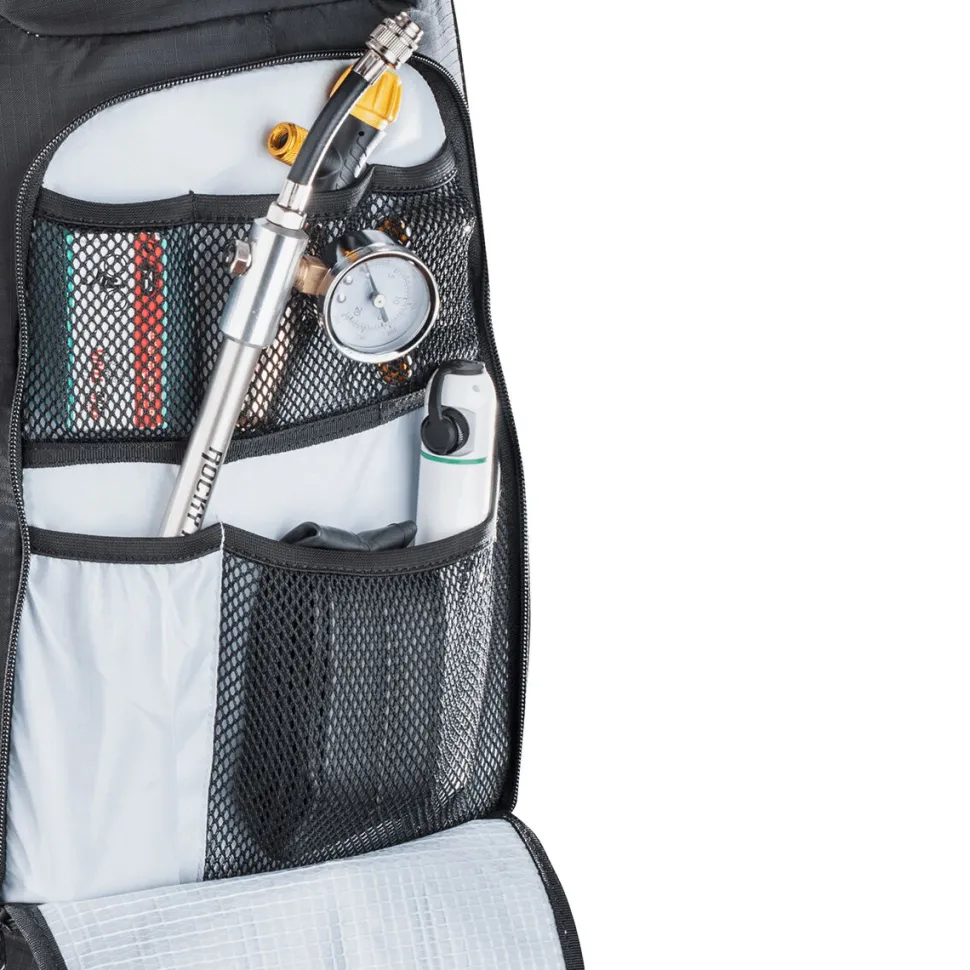 FR Enduro Blackline Protector 16L Hydration Pack