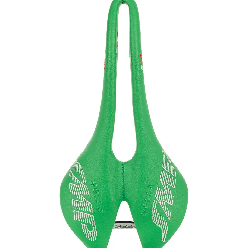 F30 Saddle