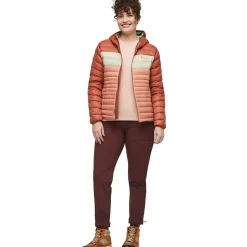 Fuego Hooded Down Jacket - Women's