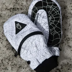Ghoul Mitten