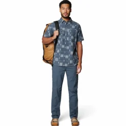 Grove Hide Out Shirt - Men's