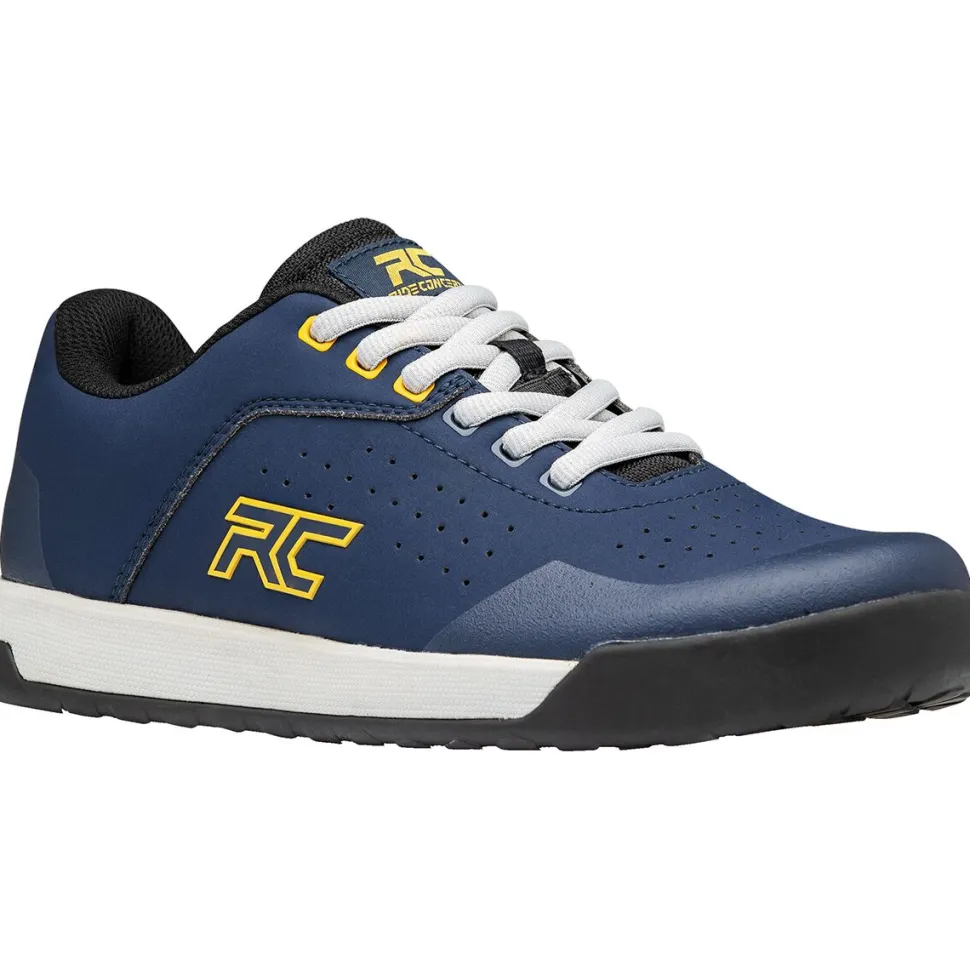 Hellion Shoe - Women's