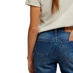 Holly Bootcut Jean - Women's