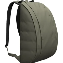 Hugger Base 15L Backpack