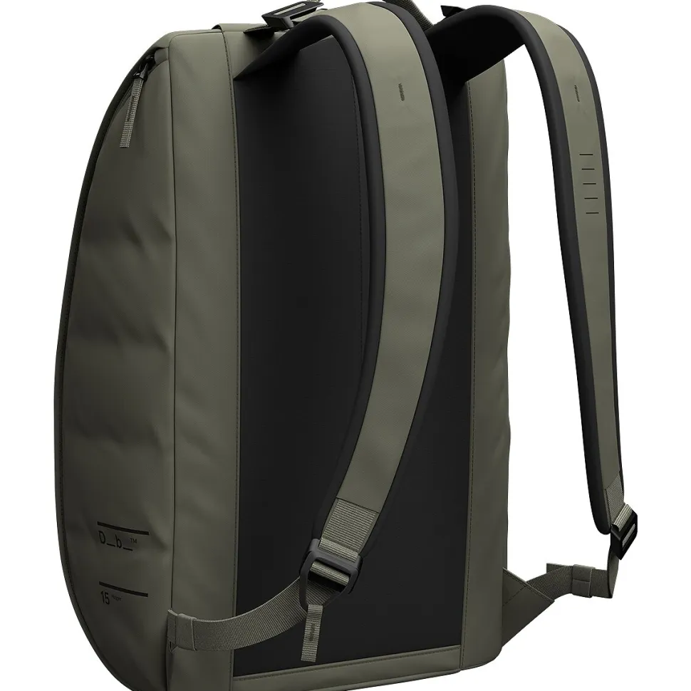 Hugger Base 15L Backpack
