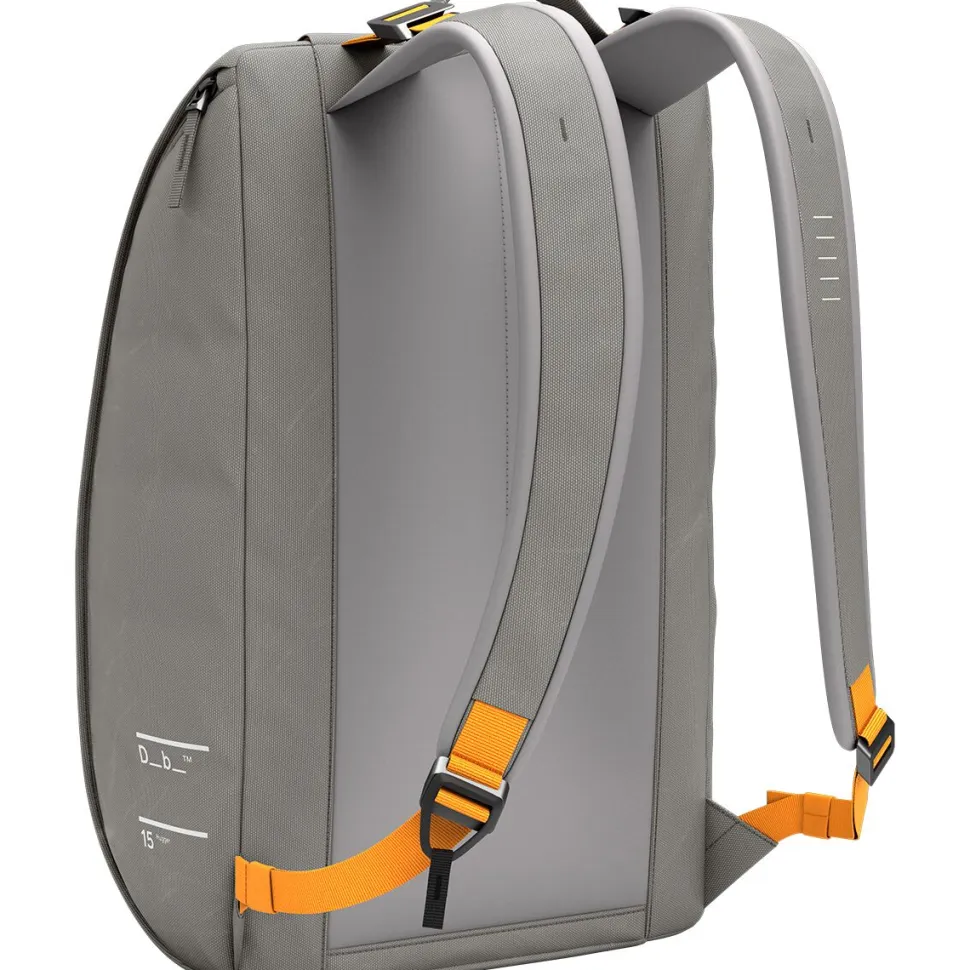 Hugger Base 15L Backpack