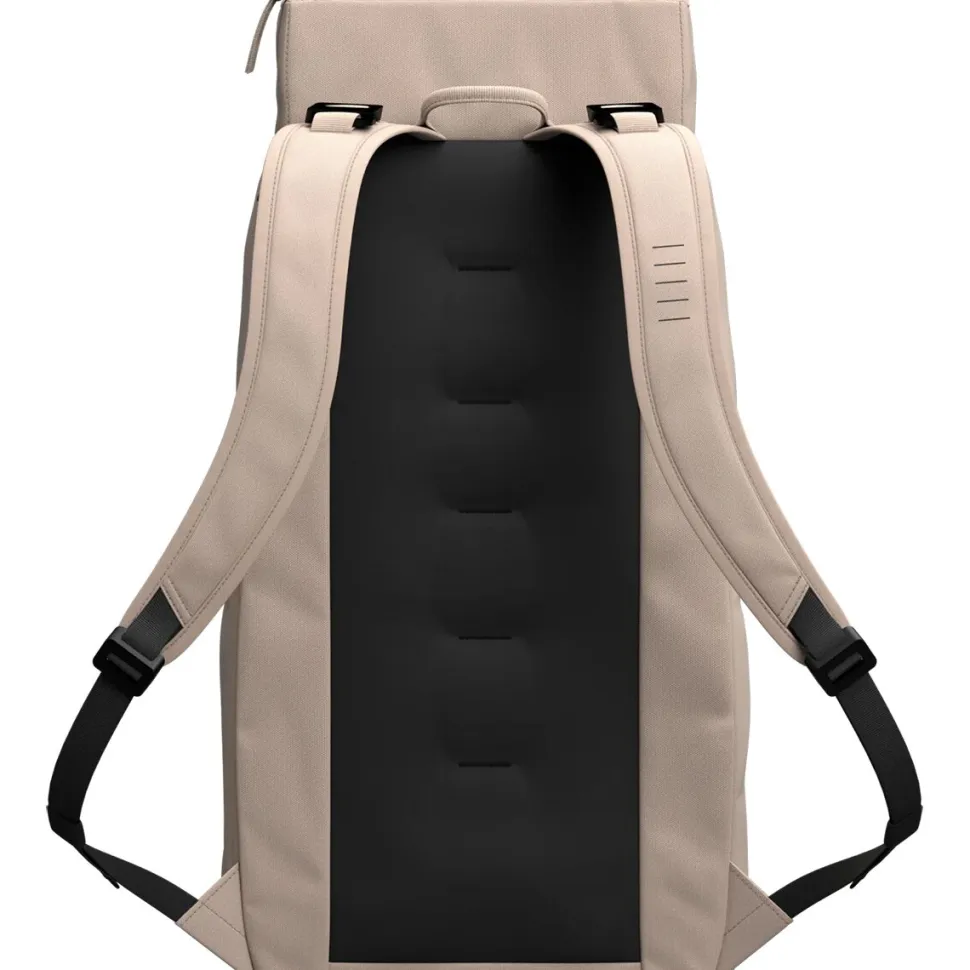 Hugger 30L Backpack
