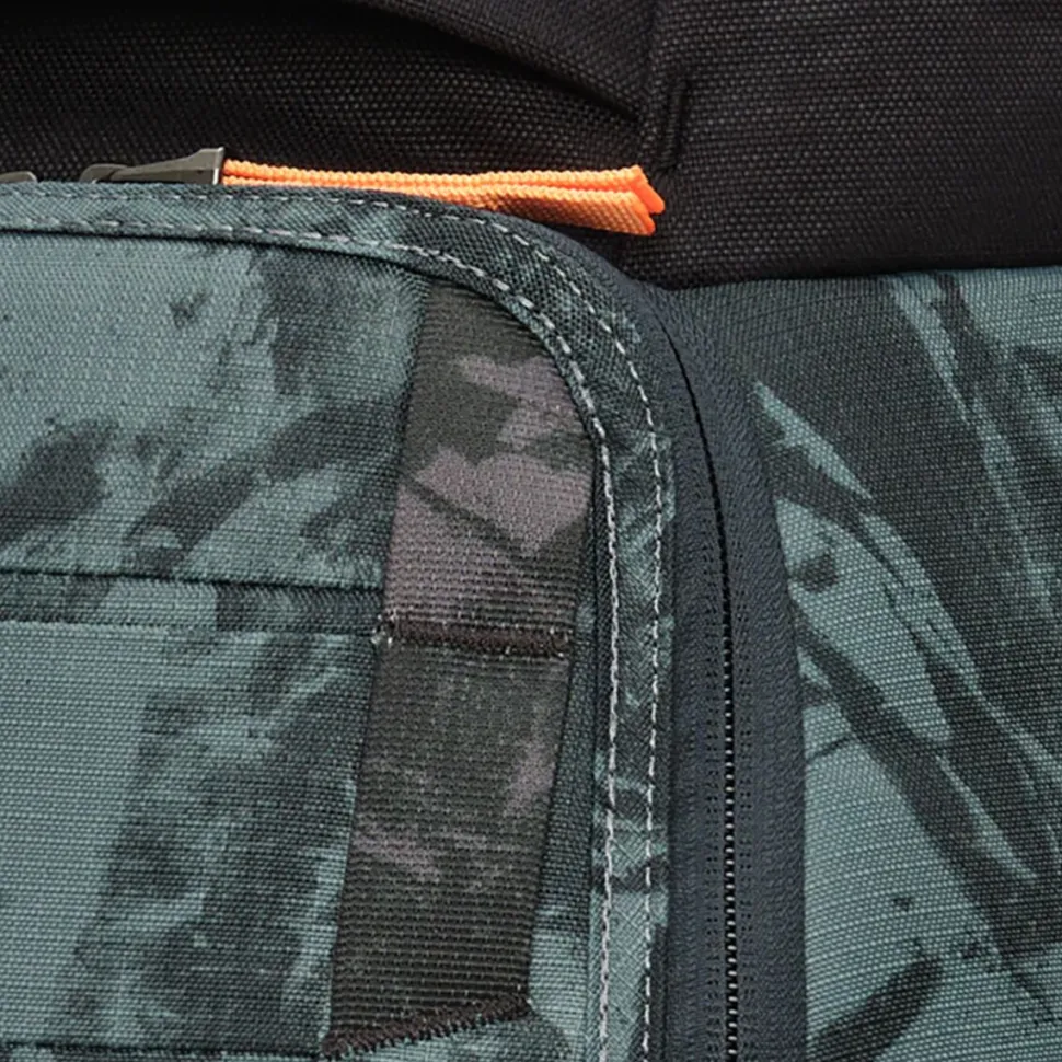 Hugger 30L Backpack