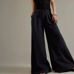 Julien Wide Leg Chino Pant - Women's