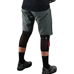 Lilium Short Shell - Women's