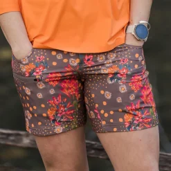 Limitless - Stretch Waistband High-Rise 7in Short - Women's
