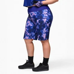 Limitless - Stretch Waistband High-Rise 11in Short - Women's