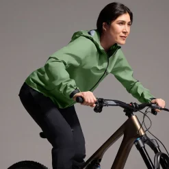 LUPRA 2.0 GORE-TEX Hooded Jacket - Women's