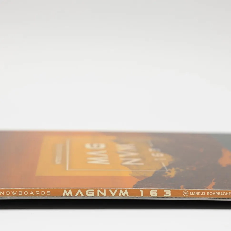 Magnum Snowboard - 2026