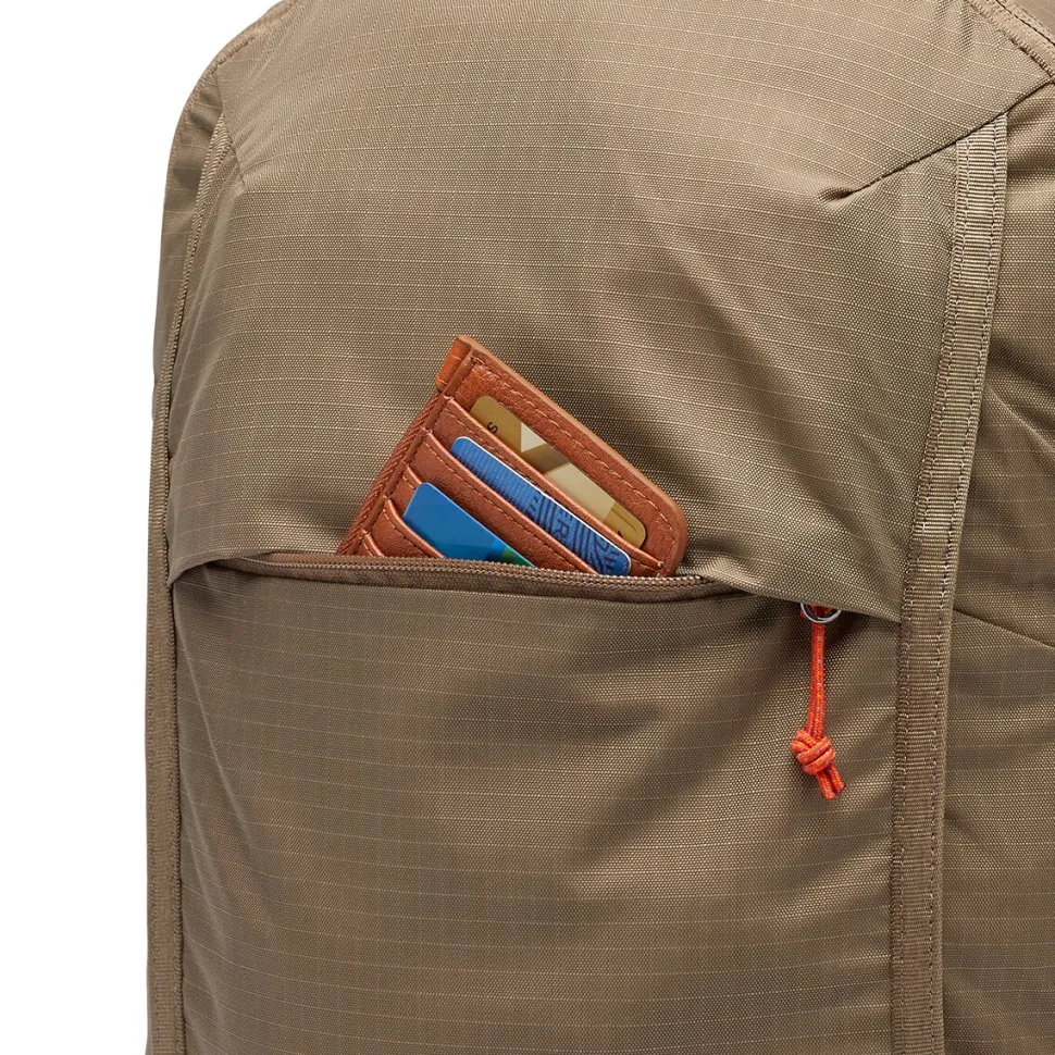 Mente Cada Dia 32L Daypack