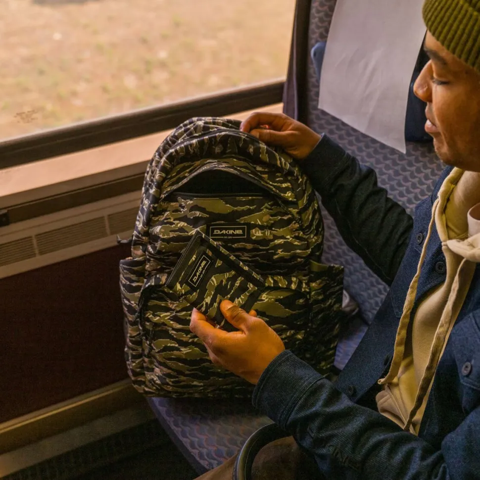 Method 32L Backpack