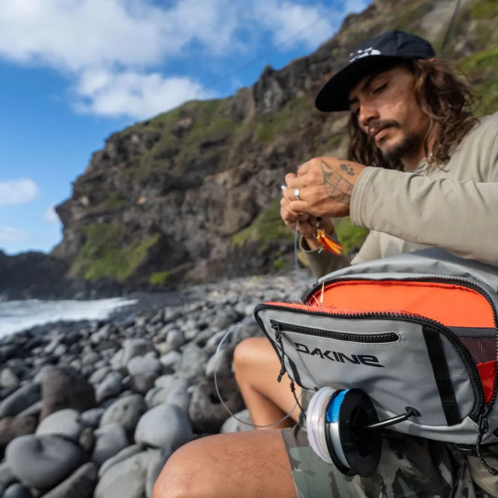 Mission Fish 12L Waist Pack