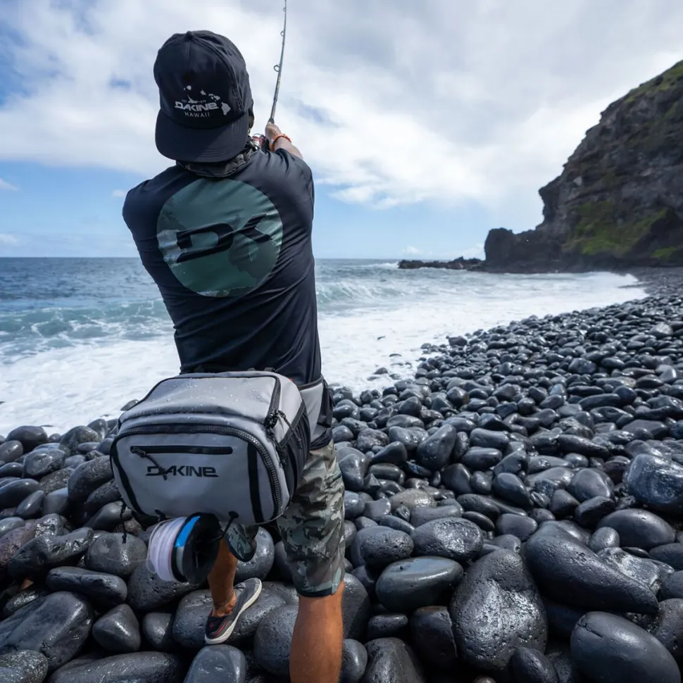 Mission Fish 12L Waist Pack