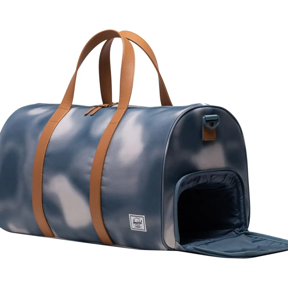 Novel 43L Duffel Bag