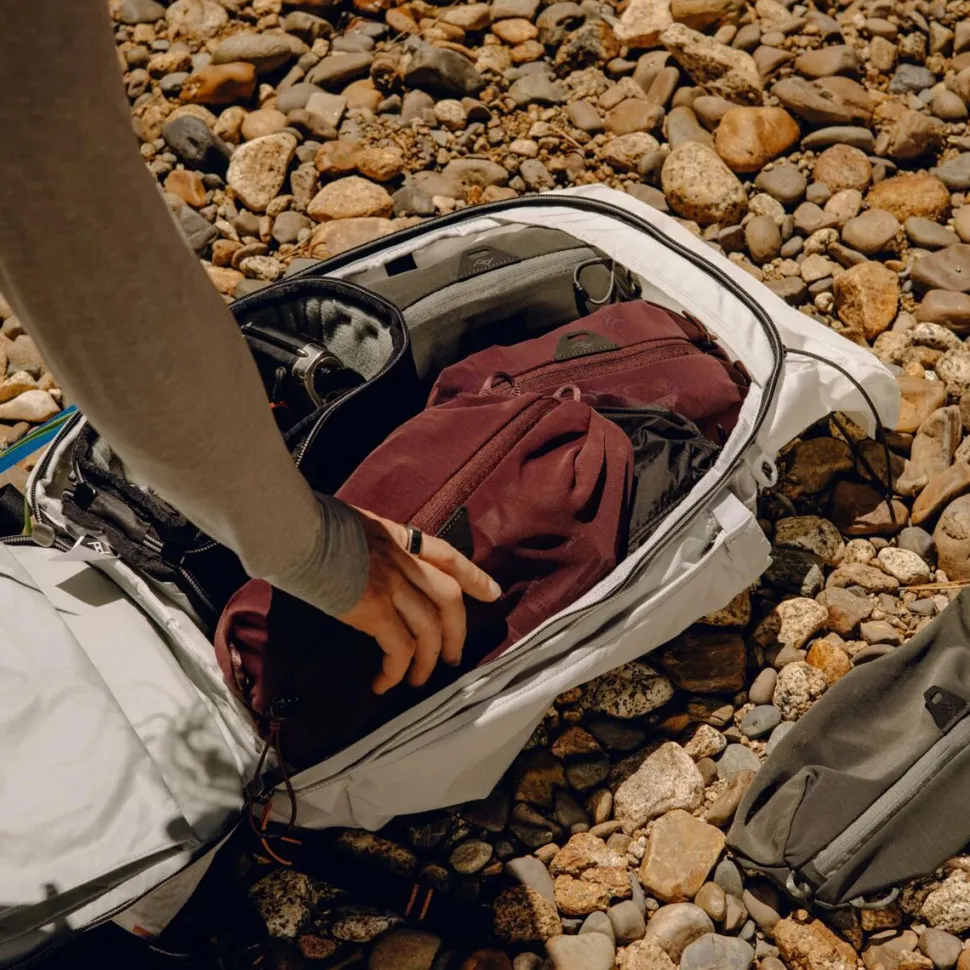 Outdoor 25L Backpack